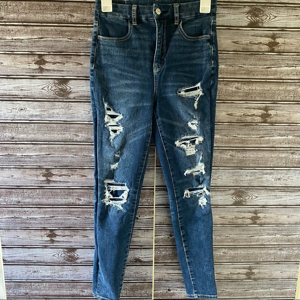 American Eagle Distressed Curvy Super HI-Rise Jeggings Size 2 Regular
